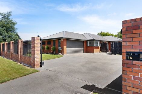 Photo of property in 16 Colchester Place, Templeton, Christchurch, 8042