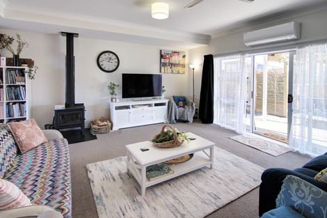 Photo of property in 1/26 Roberts Road, Lansdowne, Masterton, 5810