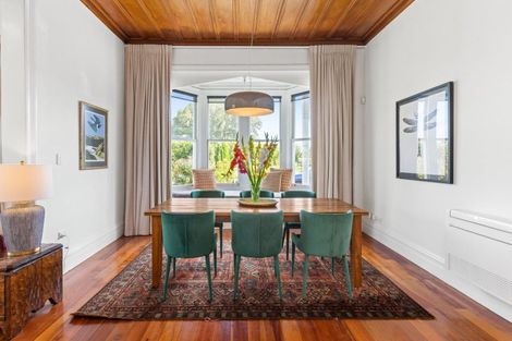 Photo of property in 340 Lawn Road, Clive, Hastings, 4180