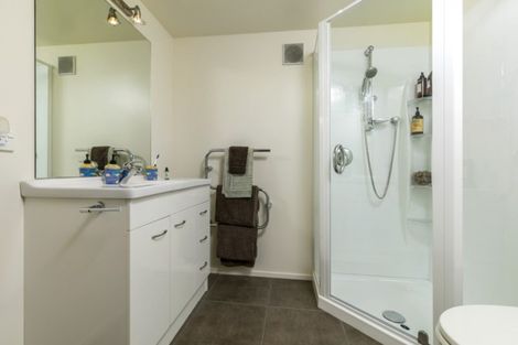 Photo of property in 42 Waitea Road, Muriwai, Waimauku, 0881