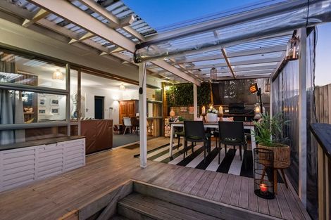 Photo of property in 210a Te Moana Road, Waikanae, 5036