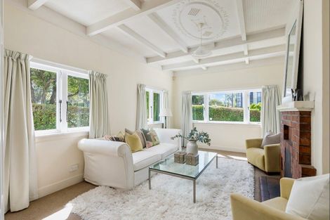 Photo of property in 56 Moana Avenue, Onehunga, Auckland, 1061