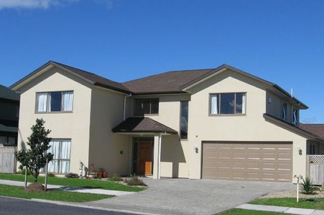 Photo of property in 61 Harbour View Road, Te Atatu Peninsula, Auckland, 0610