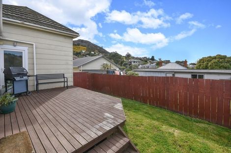 Photo of property in 5 Athol Place, Ravensbourne, Dunedin, 9022