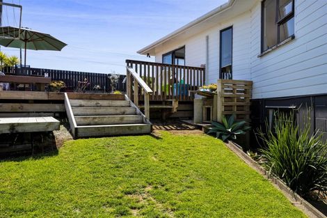 Photo of property in 28 Kingsford Street, Bell Block, New Plymouth, 4312