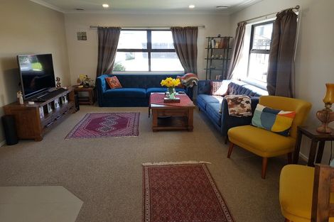 Photo of property in 8 Teafields Court, Huntington, Hamilton, 3210