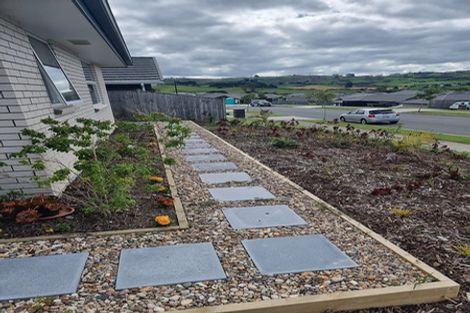 Photo of property in 15 Bellenden Crescent, Pokeno, 2402