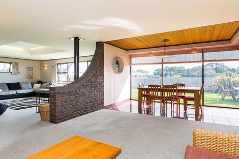 Photo of property in 25 Moyne Avenue, Milson, Palmerston North, 4414