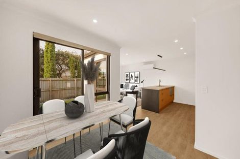 Photo of property in 28b Russley Road, Russley, Christchurch, 8042