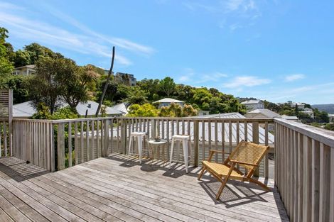 Photo of property in 18 Norna Crescent, Kelburn, Wellington, 6012