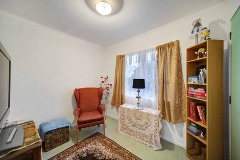 Photo of property in 19 Fairdale Avenue, Red Hill, Papakura, 2110