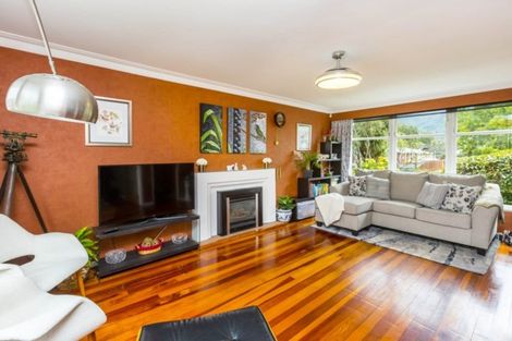 Photo of property in 92 Clouston Park Road, Clouston Park, Upper Hutt, 5018