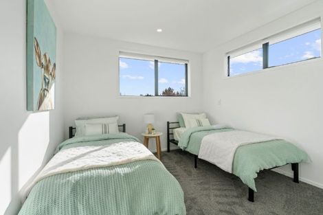 Photo of property in 24 Mohua Lane, Upper Riccarton, Christchurch, 8041