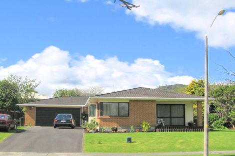 Photo of property in 3 Warwick Drive, Lynmore, Rotorua, 3010
