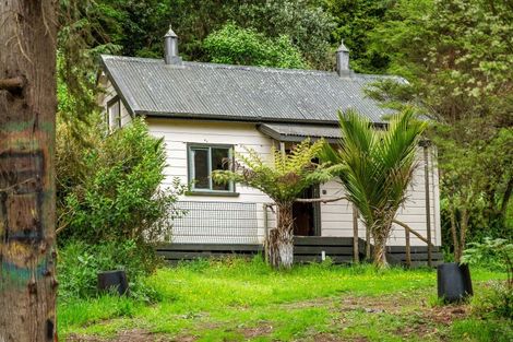 Photo of property in 2 Kotuku Street, Te Aroha, 3320
