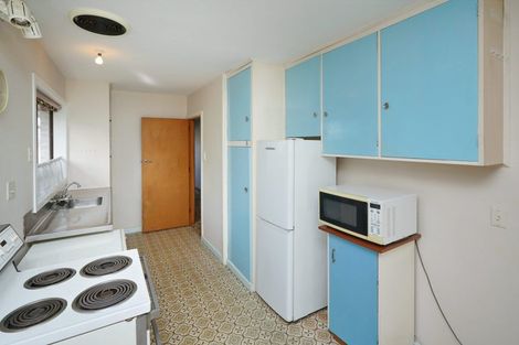 Photo of property in 17 Ontario Place, Wainoni, Christchurch, 8061