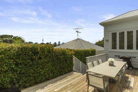 Photo of property in 10 Alberon Street, Parnell, Auckland, 1052