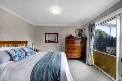 Photo of property in 20 Dudley Road Lower, Inglewood, 4386