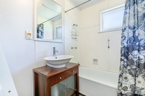 Photo of property in 191 Te Rangitautahanga Road, Turangi, 3334