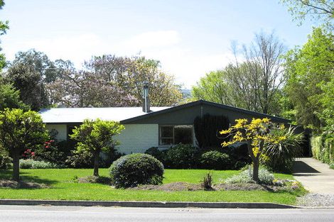 Photo of property in 32 High Street, Renwick, 7204