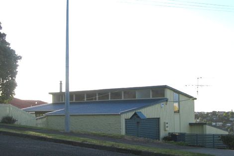 Photo of property in 1/9 Monarch Avenue, Hillcrest, Auckland, 0627