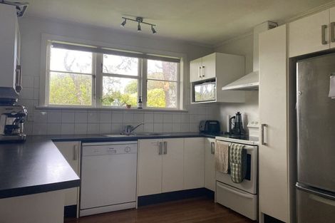 Photo of property in 68 The Drive, Tawa, Wellington, 5028