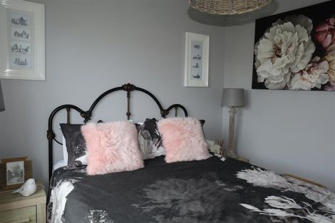 Photo of property in 1 Snapper Street, Baylys Beach, Dargaville, 0377