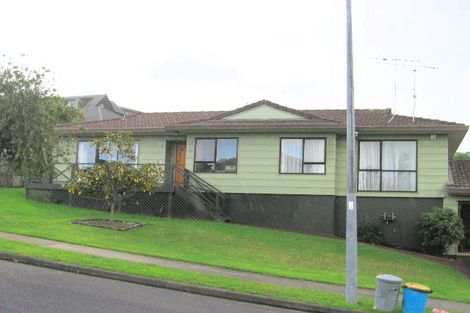 Photo of property in 1/56 Sandgate Avenue, Botany Downs, Auckland, 2010