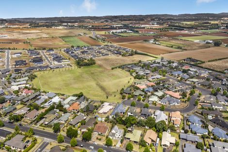 Photo of property in 15 Green Lane, Pukekohe, 2120
