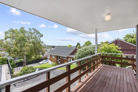 Photo of property in 2/82 Newhaven Terrace, Mairangi Bay, Auckland, 0630