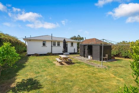 Photo of property in 10 Surrey Street, Solway, Masterton, 5810