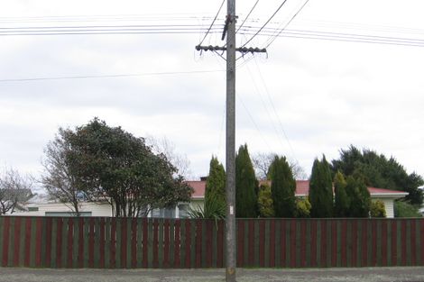 Photo of property in 15 Mako Mako Road, Levin, 5510