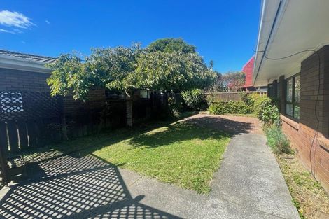 Photo of property in 11b Camden Place, Papatoetoe, Auckland, 2025
