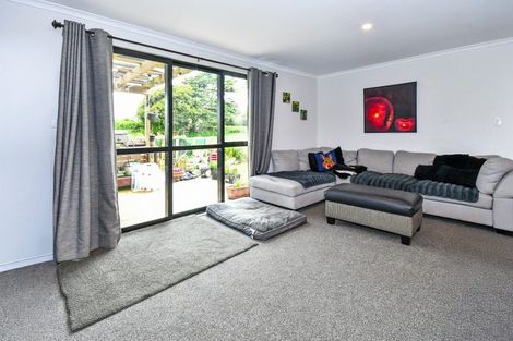 Photo of property in 658 Linwood Road, Karaka, Papakura, 2580