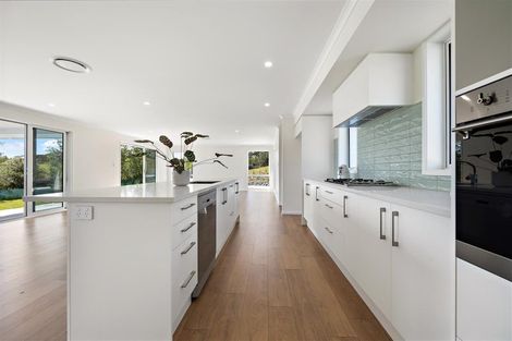 Photo of property in 409 Old North Road, Kumeu, 0892