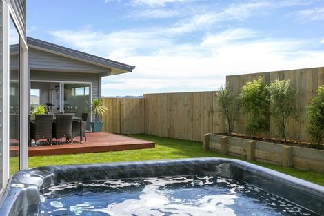 Photo of property in 9 Moa Lane, Richmond Heights, Taupo, 3330