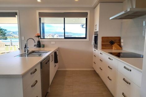 Photo of property in 126 Ngaio Drive, Matarangi, Whitianga, 3592