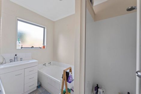 Photo of property in 33 Murray Street, Bell Block, New Plymouth, 4312