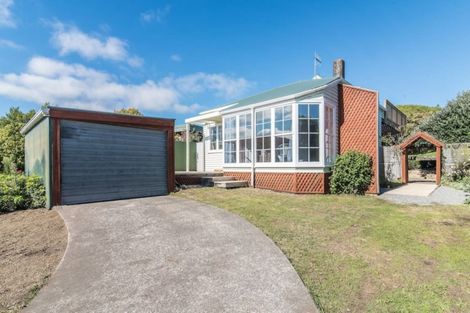 Photo of property in 4 Gavin Road, Raumati Beach, Paraparaumu, 5032