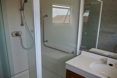 Photo of property in 25 Quebec Road, Milford, Auckland, 0620