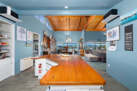 Photo of property in 104 Te Wahapu Road, Russell, 0272