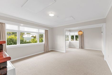 Photo of property in 70 Jickell Street, Hokowhitu, Palmerston North, 4410