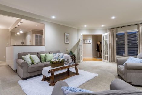 Photo of property in 17 Stratford Place, Otumoetai, Tauranga, 3110