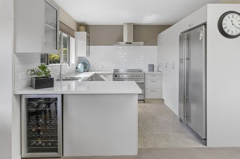 Photo of property in 18 Admiralty Place, Waikawa, Picton, 7220