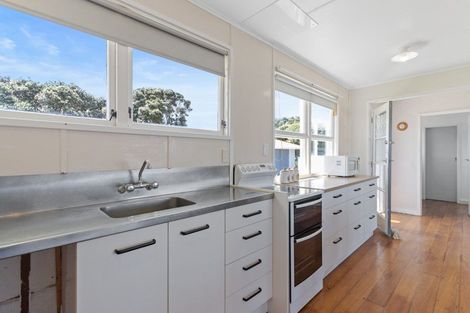 Photo of property in 41a Aria Terrace, Mokau, 4376