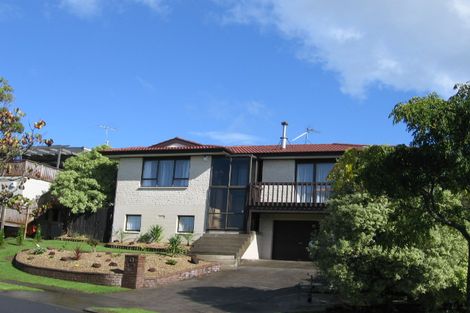 Photo of property in 15 Clipper Place, Shelly Park, Auckland, 2014
