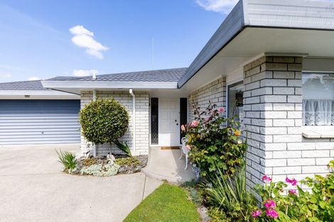 Photo of property in 179a Victoria Street, Cambridge, 3434