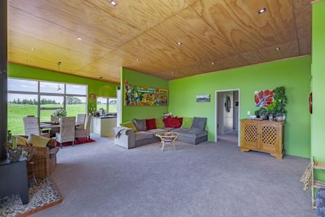 Photo of property in 287 Hurford Road, Hurford, New Plymouth, 4374