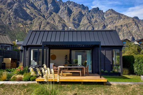 Photo of property in 7 Kotuku Lane, Jacks Point, Queenstown, 9371