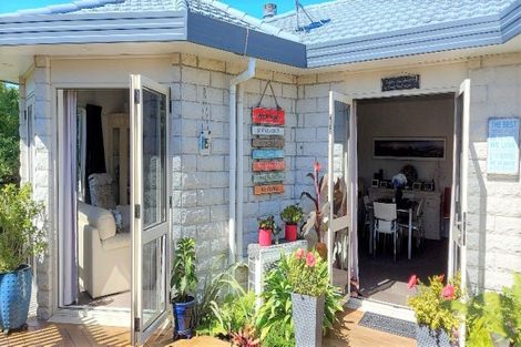 Photo of property in 19 Springbok Avenue, Whitianga, 3510